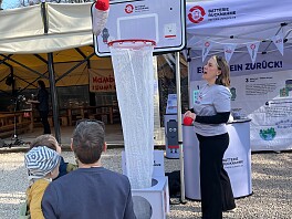 Infostand Batterie zurück Infostand Batterie zurück